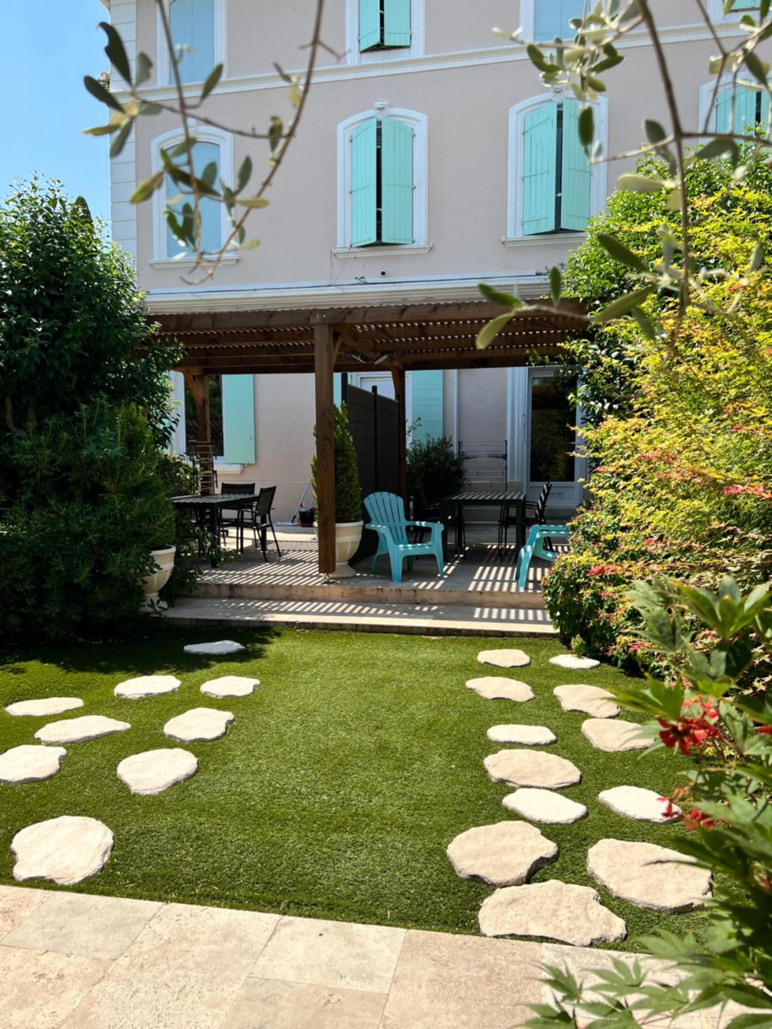 Domaine De L'aufrene Couette-café 3*